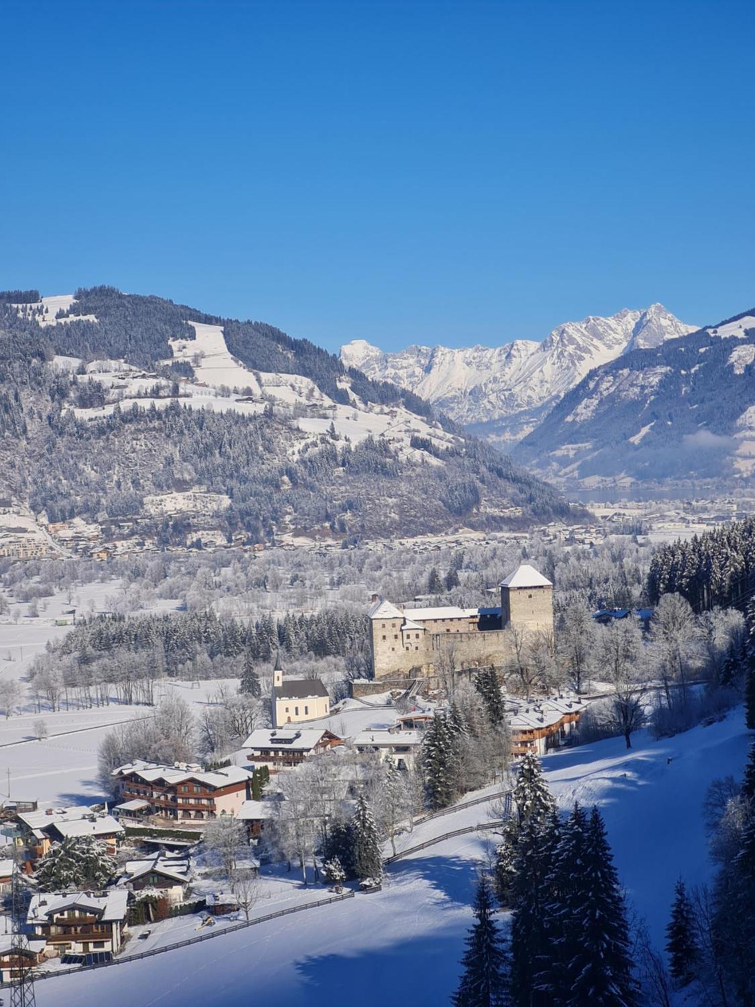 Hotel Garni Panorama Guggenbichl Kaprun Exterior foto