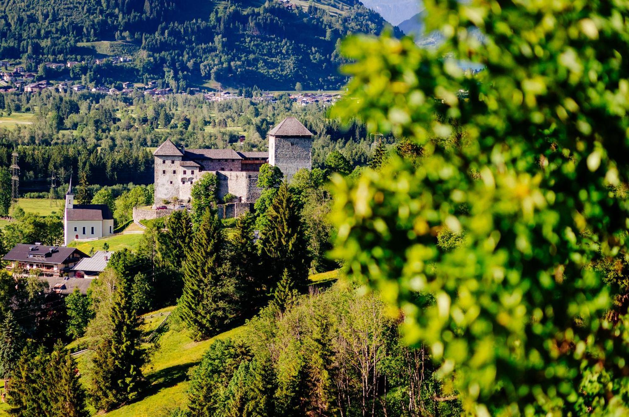 Hotel Garni Panorama Guggenbichl Kaprun Exterior foto
